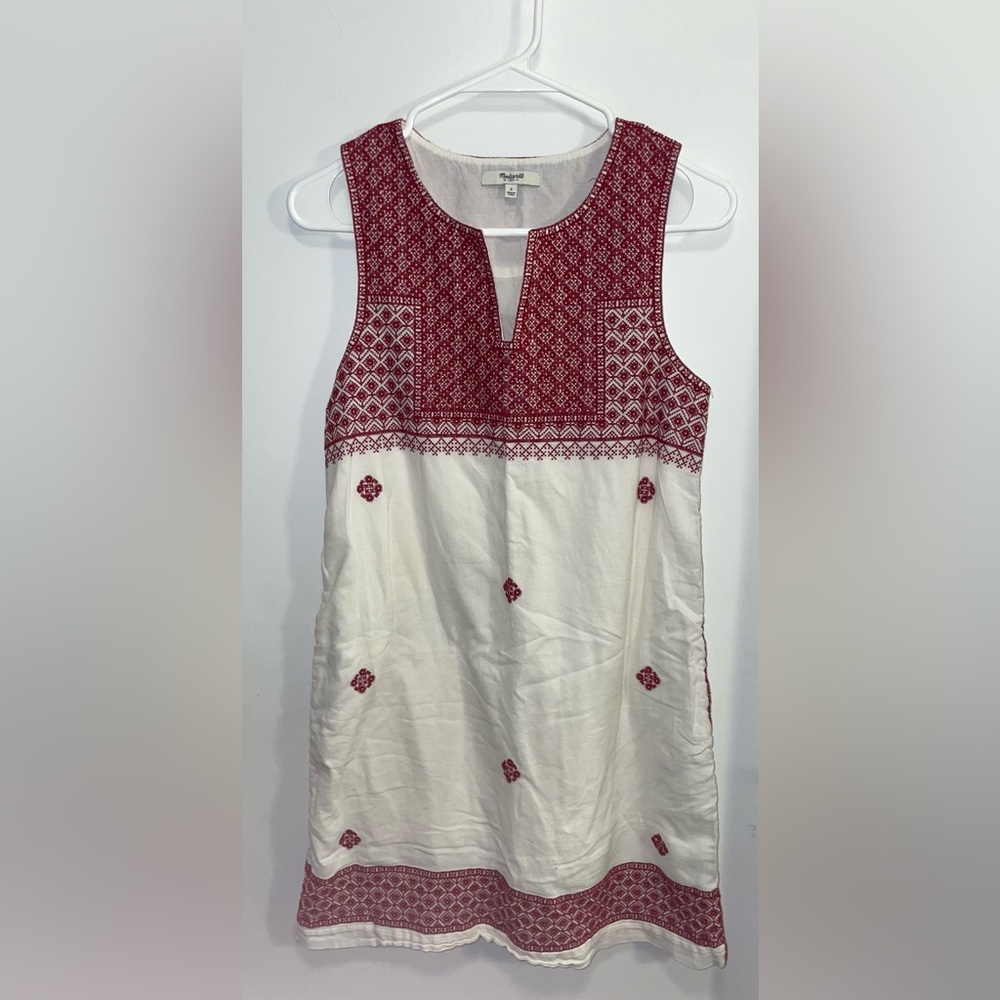 Madewell White and Red Embroidered Mosaic Dress